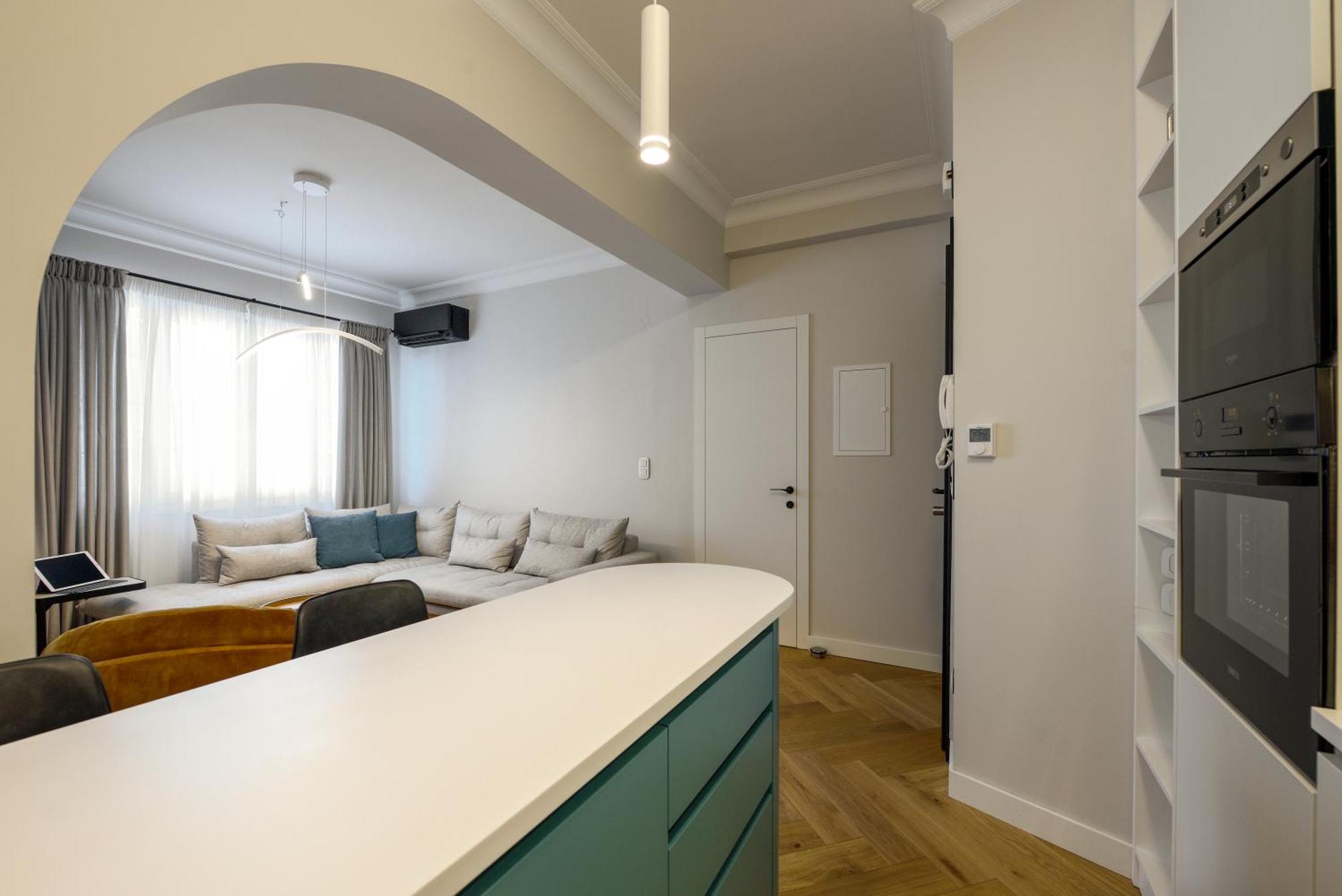 Queen Apartment Thessaloniki By Luxlikehome Exteriör bild