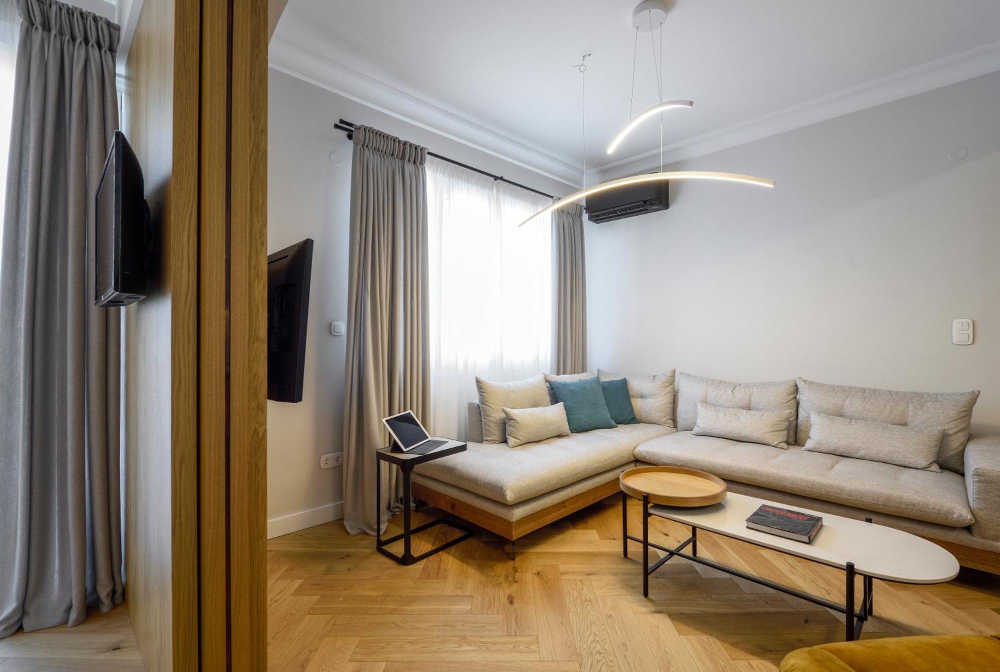 Queen Apartment Thessaloniki By Luxlikehome Exteriör bild
